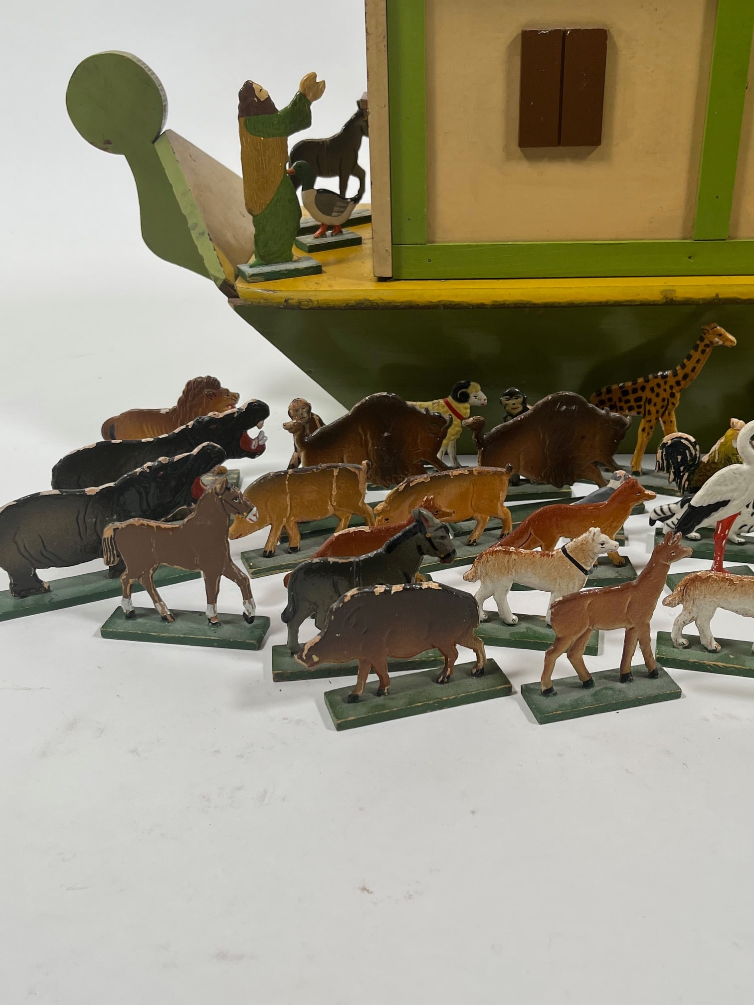 NOAH'S ARK WITH FIGURES. - 6