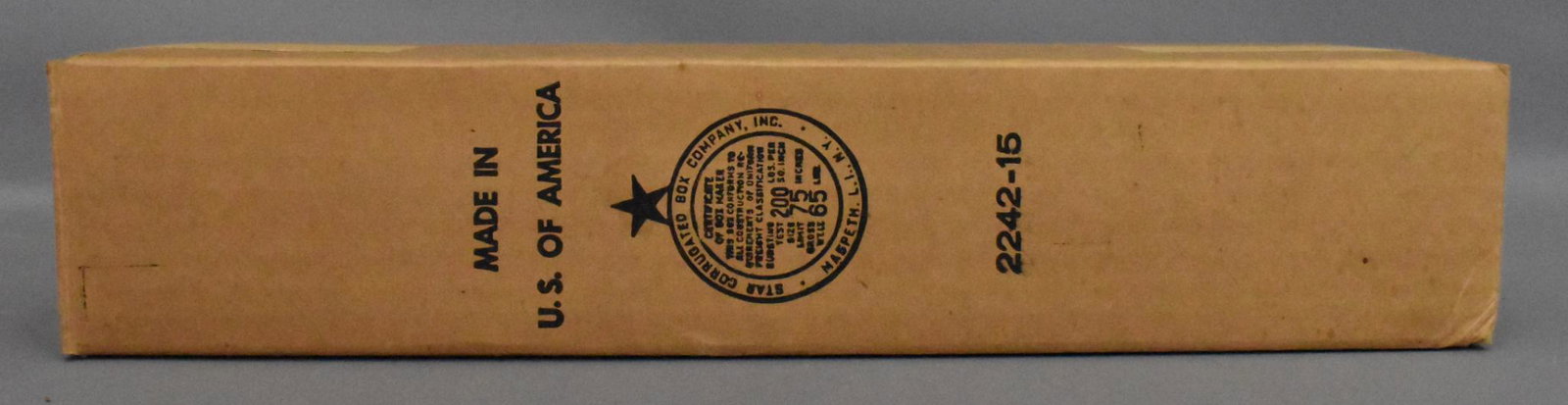 Fantastic Lionel postwar O gauge 2242P New Haven F-3: Fantastic OB with one sealed end and a very light ding to the sealed end.