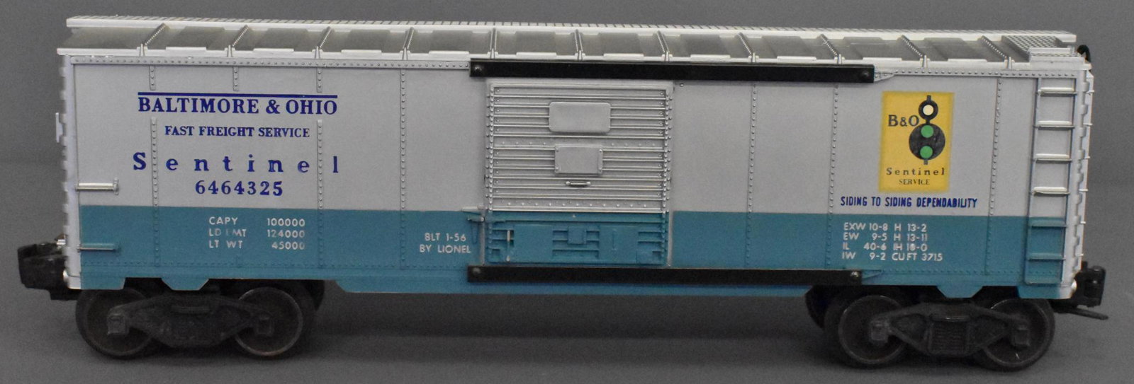High grade Lionel postwar O gauge 6464-325 B&O Sentinel: Lionel postwar O gauge 6464-325 B&O Sentinel box car. Car is a type IIa body, unrun and C9+.