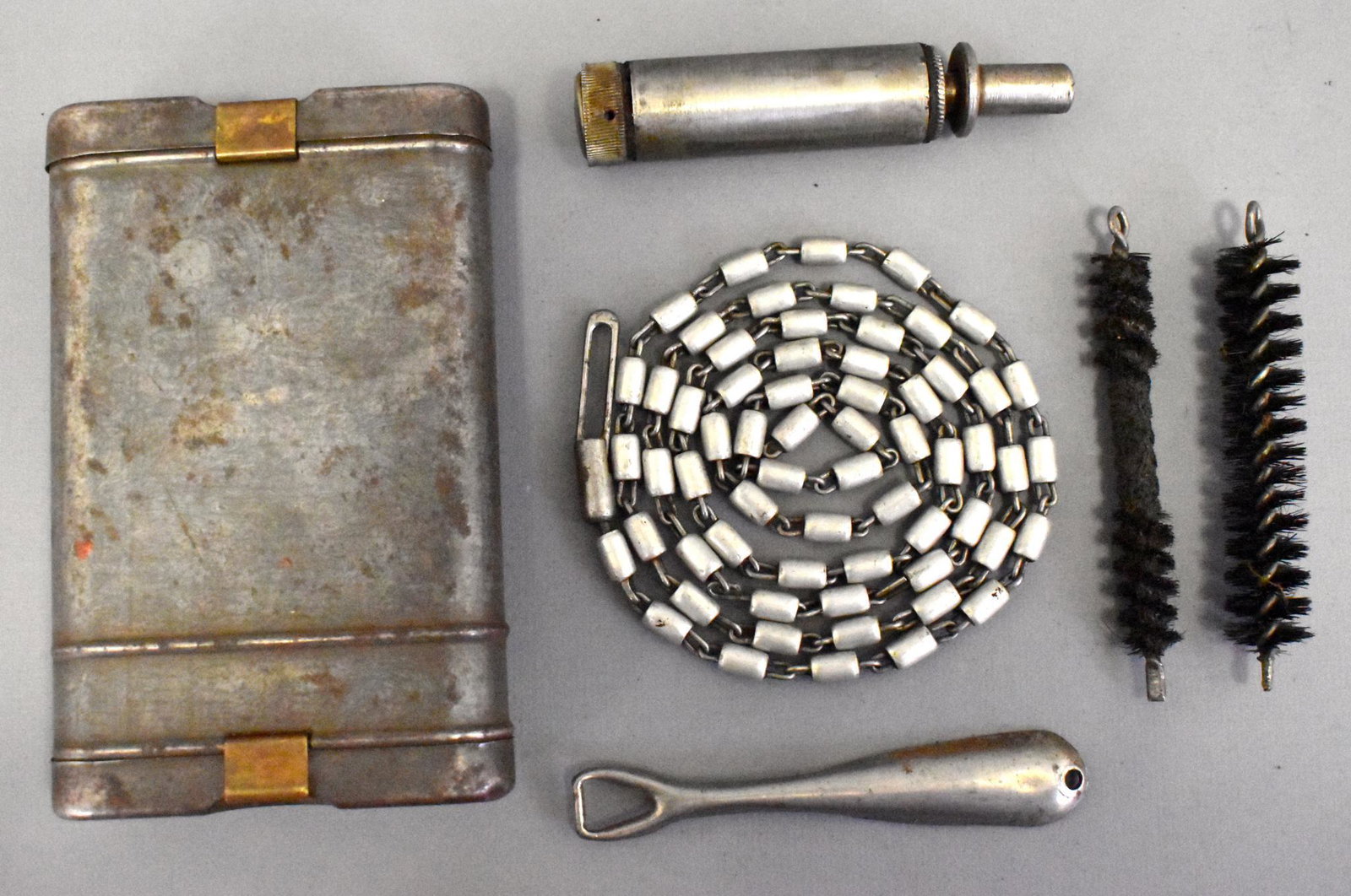 WWII German military Mauser k98 rifle cleaning kit: WWII German military Mauser k98 rifle cleaning kit. No markings Complete contents.