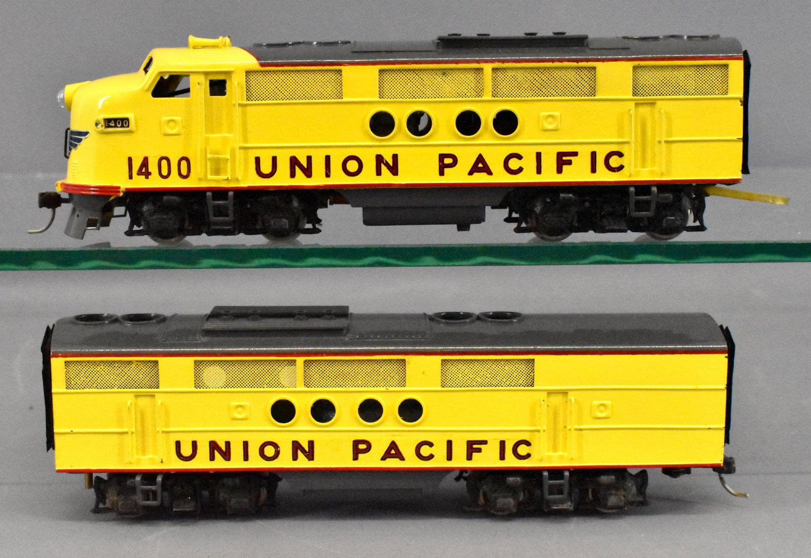 Tenshodo HO brass EMD FT Union Pacific diesel: Tenshodo HO brass EMD FT Union Pacific diesel locomotive AB set, C7 but the drive coupling will need to be replaced.