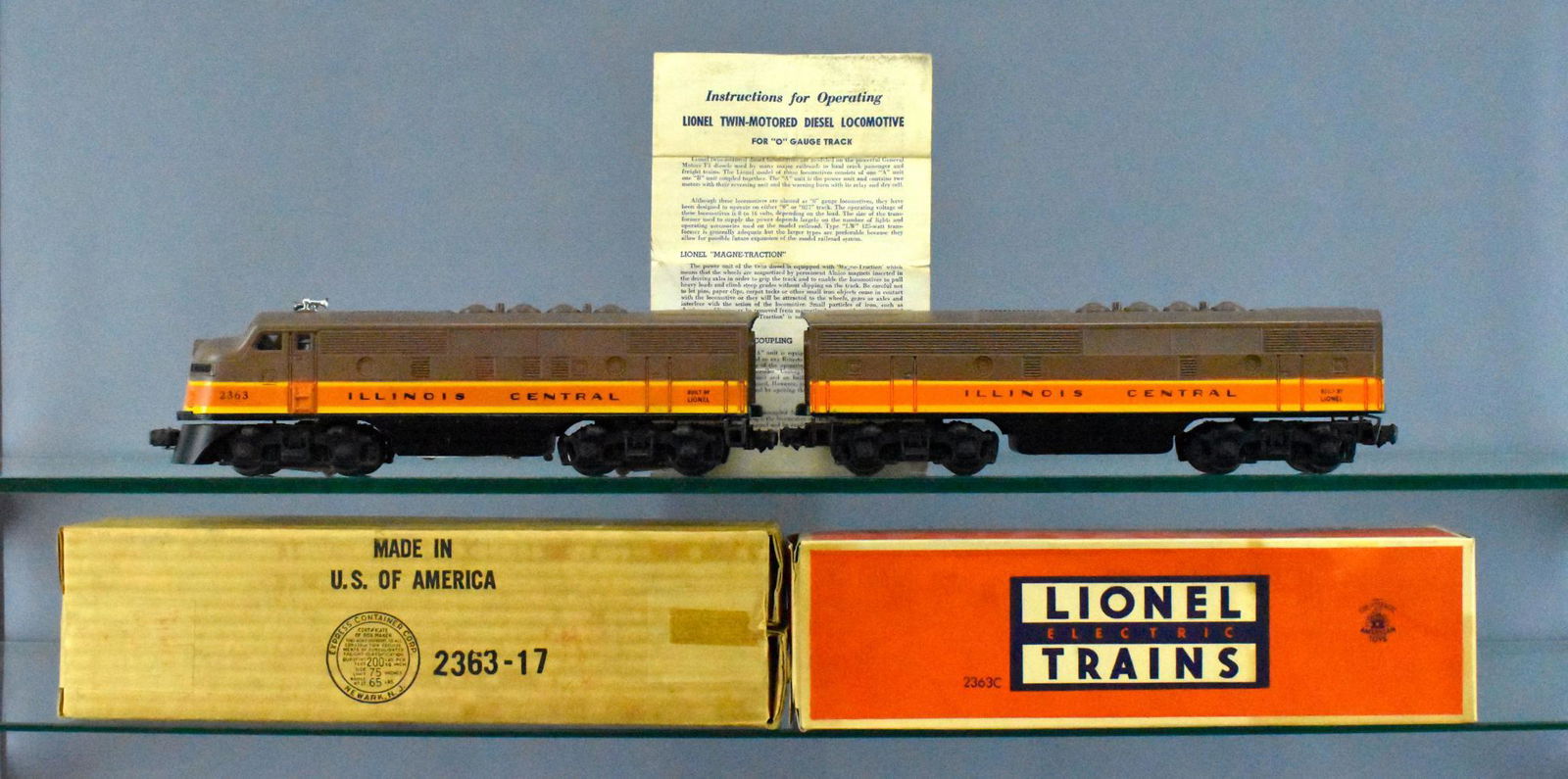 Lionel postwar O 2363 Illinois Central F-3 AB set in: Lionel postwar O 2363 Illinois Central F-3 AB set in original boxes WOW! Units show light run time and are extremely clean with fantastic black lettering on both sides, no screw cracks and no battery