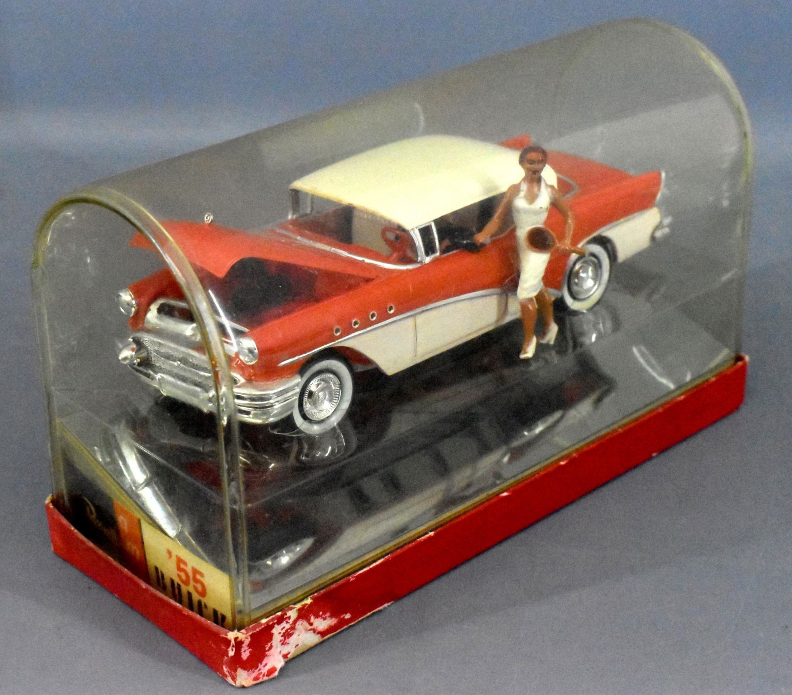 Revell AMT 1955 Buick Century hardtop store display: Revell AMT 1955 Buick Century hardtop store display built model in case. Model is mint and appears to have never been removed from the case, the plastic case is in great shape but the cardboard base h