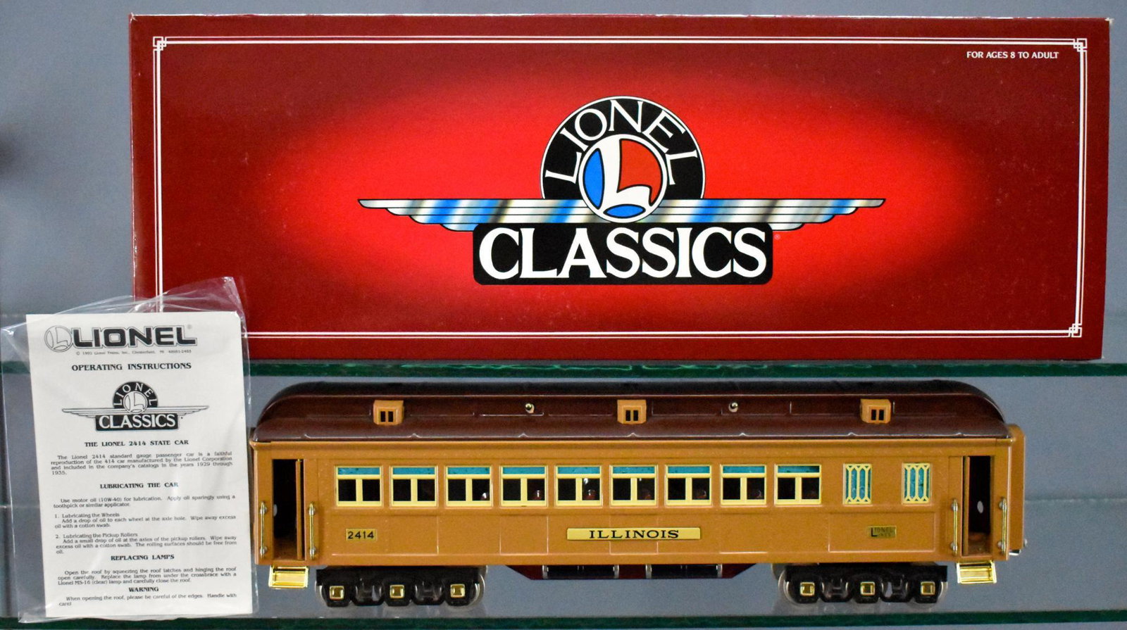 Lionel Classics standard gauge 2414 Illinois brown: Lionel Classics standard gauge 2414 Illinois brown state car in original box, C8-9 havinmg been displayed but appears unrun in an excellent original box with original shipping carton that it will be s