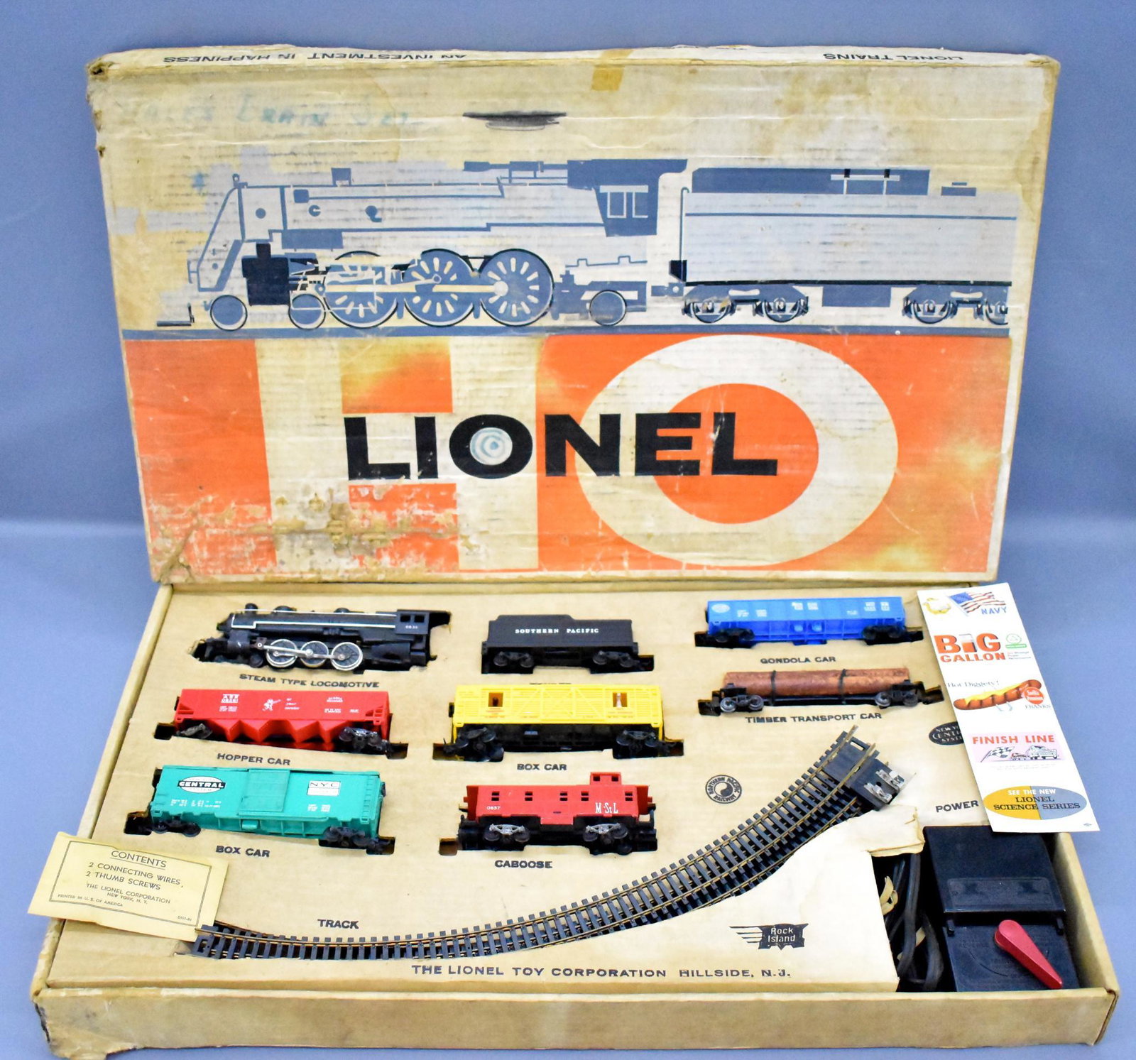 Lionel postwar HO 14280 steam freight set in original: Lionel postwar HO 14280 steam freight set in original box. Set consists of 0636 steam locomotive, Southern Pacific tender, 0865-200 Michigan Central gondola, 0861 timber skeleton car, 0873 horse trans
