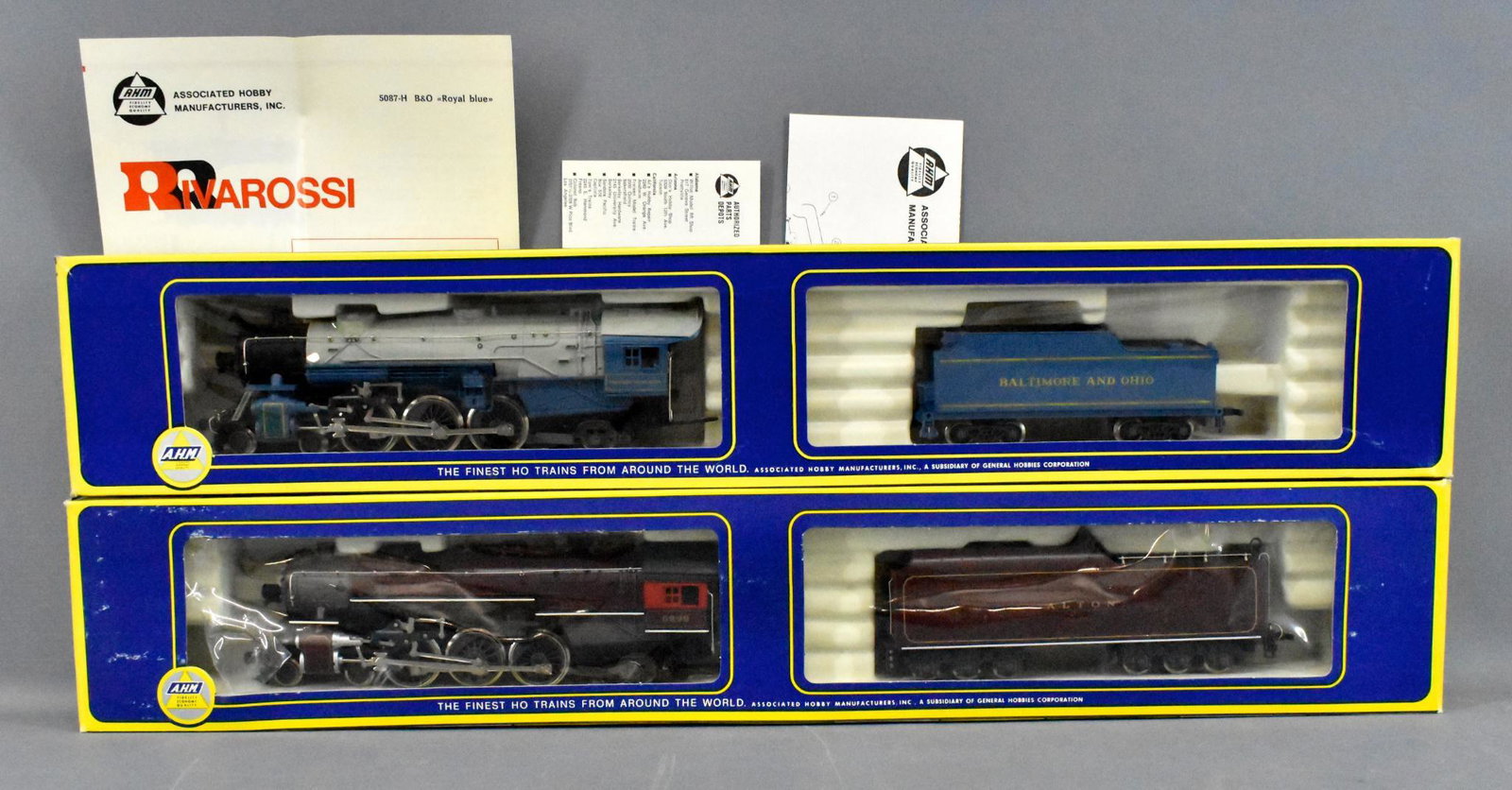 Two Rivarossi HO scale 4-6-2 heavy Pacific steam: Two Rivarossi HO scale 4-6-2 heavy Pacific steam locomotives, mint in original boxes. Includes 5087-11 Chicago & Alton and 5087-H B&O Royal Blue President Washington, both unrun and C9-10 in very good