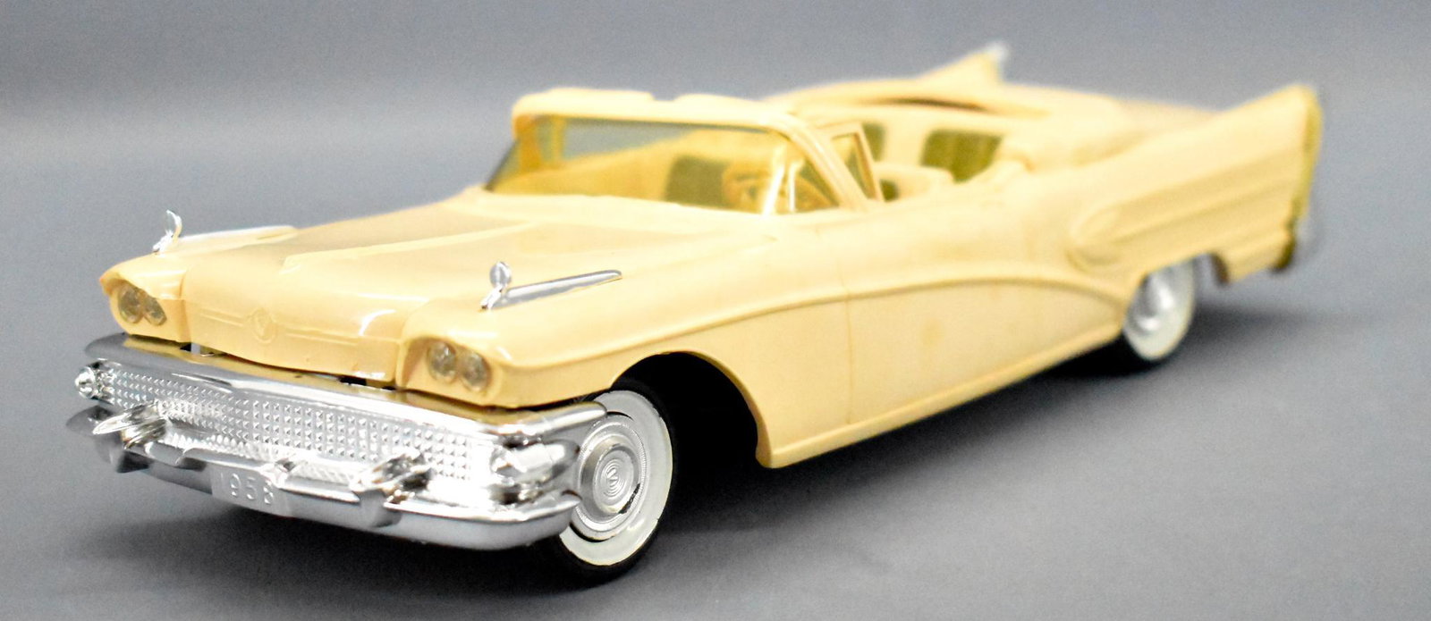 1958 Buick Roadmaster 75 convertible dealer friction: 1958 Buick Roadmaster 75 convertible dealer friction promo car, super nice and clean with some warpage as seen in the photos and replated chrome. The friction motor is complete and turns.