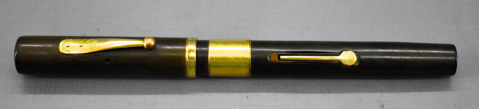 Vintage Waterman's Ideal 0752 fountain pen Brown: Vintage Waterman's Ideal 0752 fountain pen, Brown. Used but in excellent condition cosmetically, nib is marked Waterman's Ideal Reg. U.S. Pat. Off.