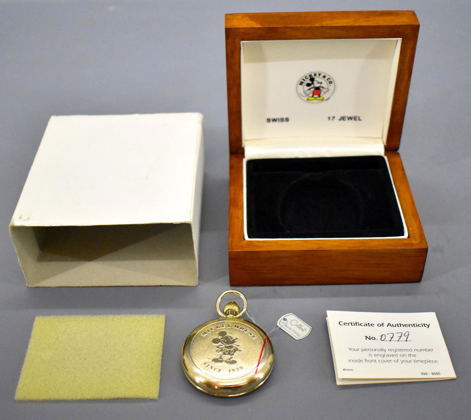 Colibri mickey clearance mouse pocket watch