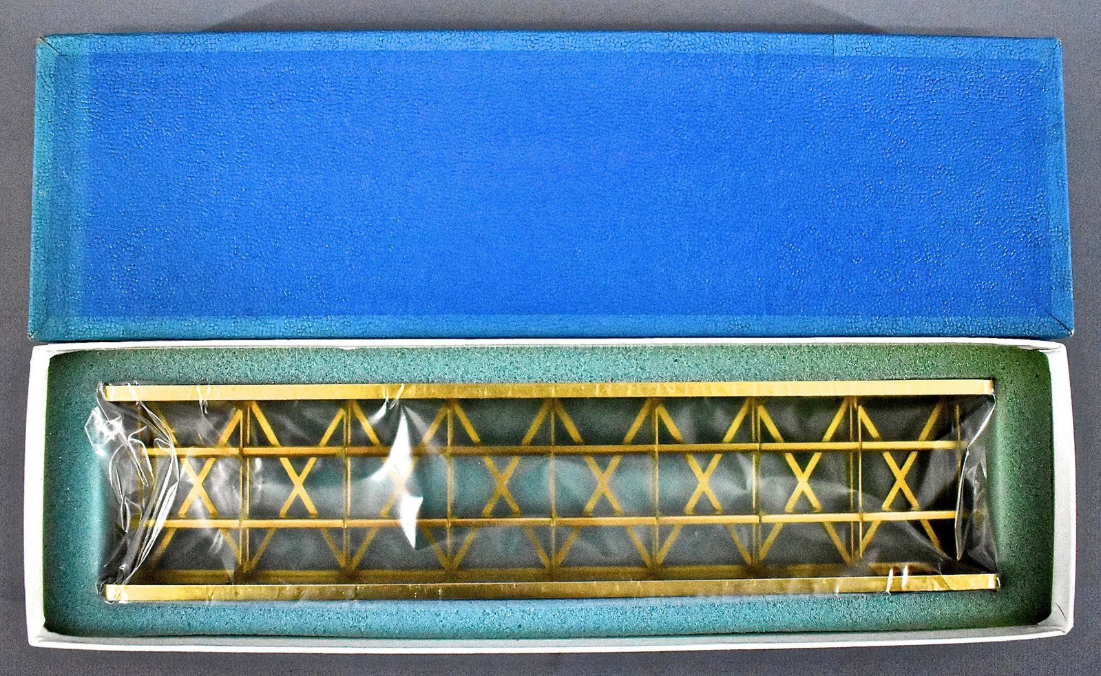 Lambert Associates HO scale brass Thru Plate Bridge in: Lambert Associates HO scale brass Thru Plate Bridge in original box, C9+ in an excellent original box with original foam insert.