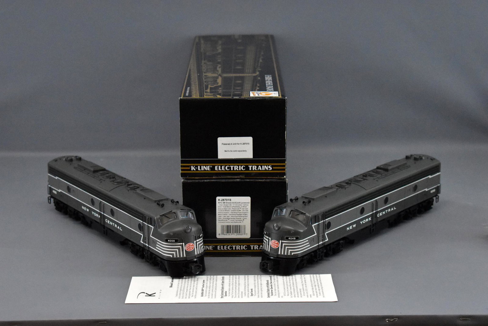 K-Line O gauge K28701S New York Central E8 diesel: K-Line O gauge K28701S New York Central E8 diesel locomotive set with Lionel Railsounds & TMCC in original boxes with master carton, both show very light run time and are C8+ in excellent original box