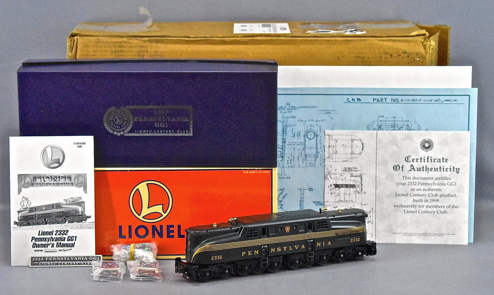 Lionel modern era O Century Club 18314 GG-1 in original: Lionel modern era O Century Club 18314 Pennsylvania GG-1 in original box with display case. The unit does show light run time and the shell is very clean, C8 but I do not know if the battery was ever 