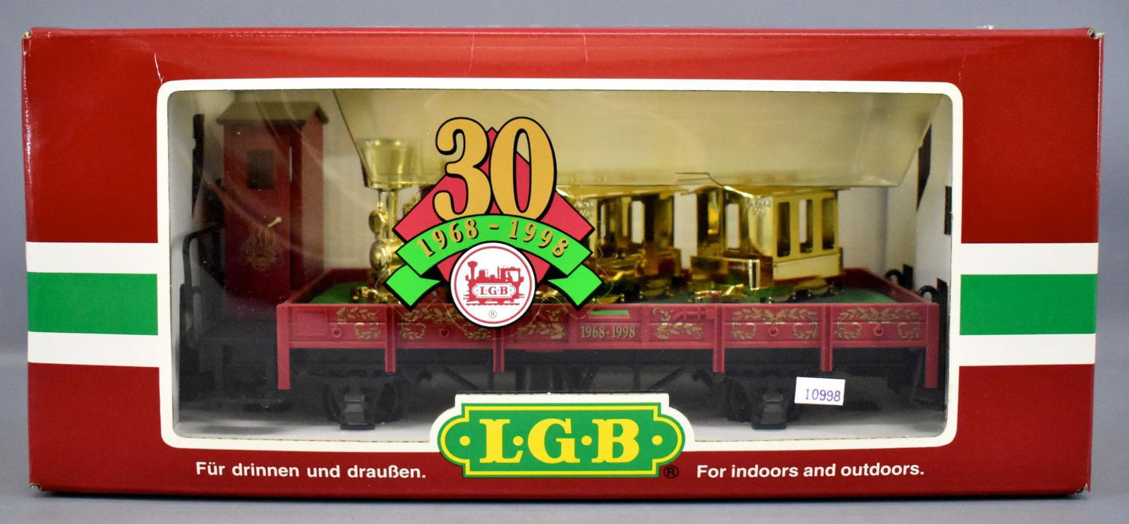 LGB 41124 Christmas present flat car in original box: LGB 41124 Christmas present flat car in original box, unrun and C9-10 in an excellent original box.