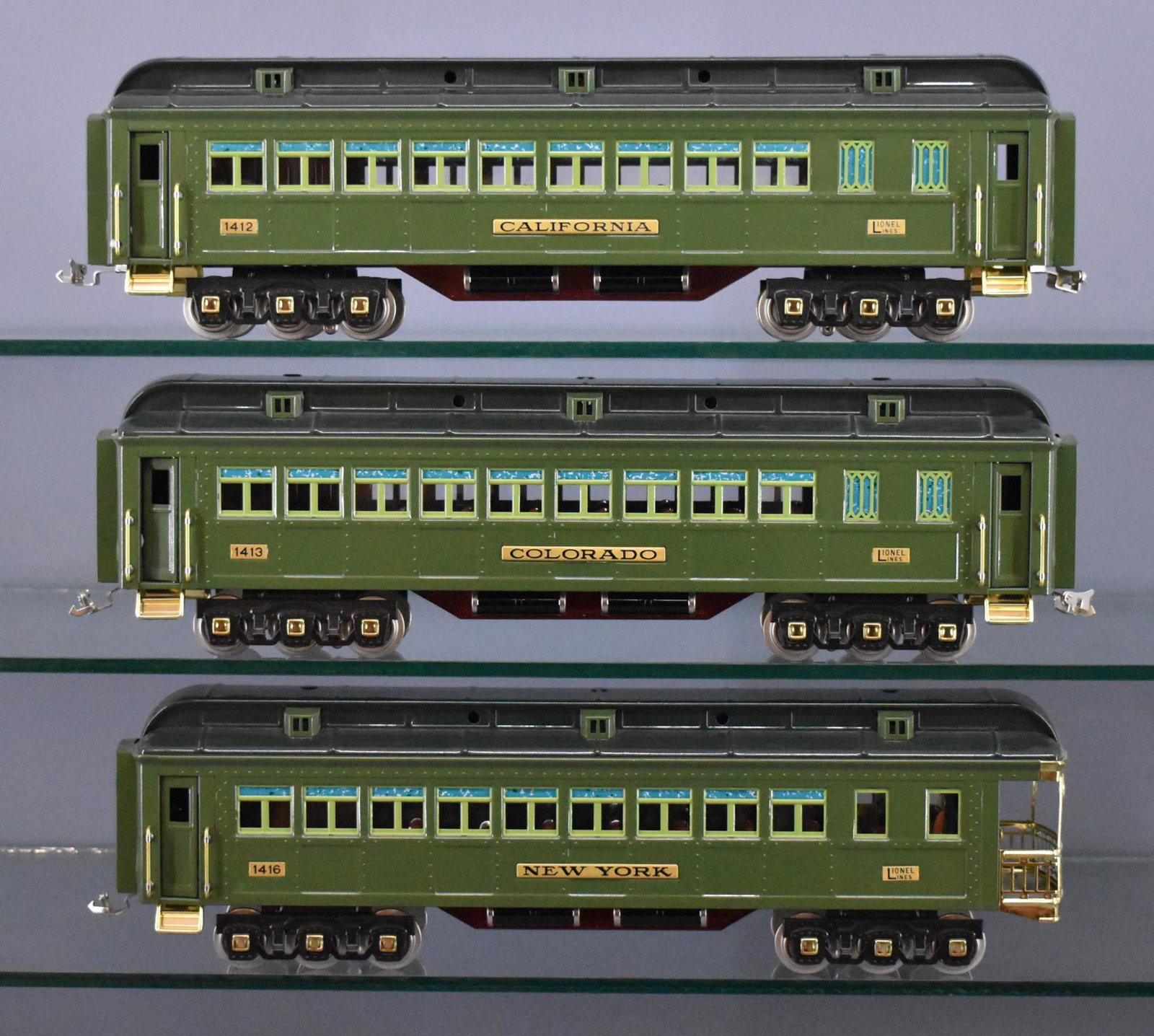 Lionel Classics standard gauge green state set: Lionel Classics standard gauge green state set to include 1412 California Pullman, 1413 Colorado Pullman and 1416 New York observation cars, C8-9 but no boxes.