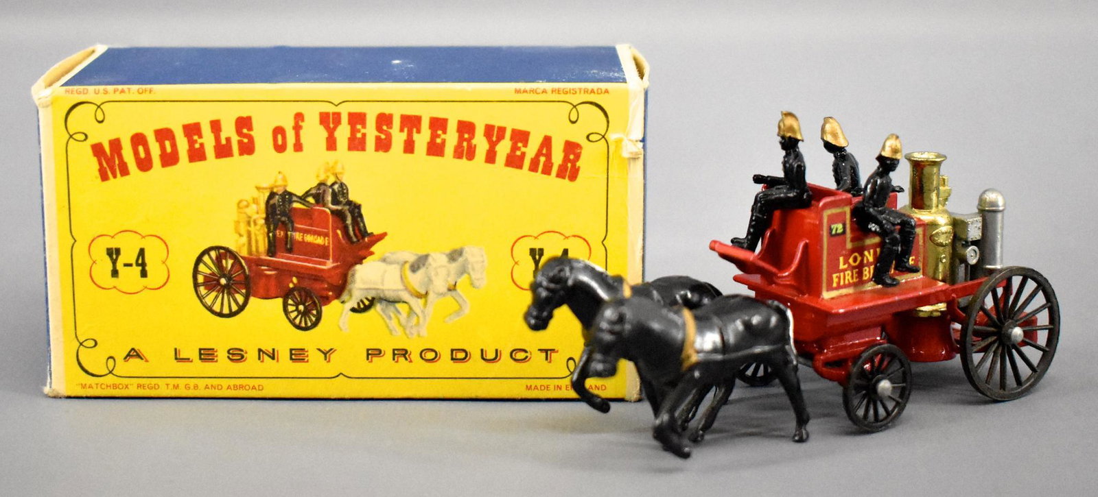 Matchbox Models of Yesteryear Y-4 Shand Mason horse: Matchbox Models of Yesteryear Y-4 Shand Mason horse drawn fire engine in original box, the toys in near mint and the original box is good plus as seen in the photos.