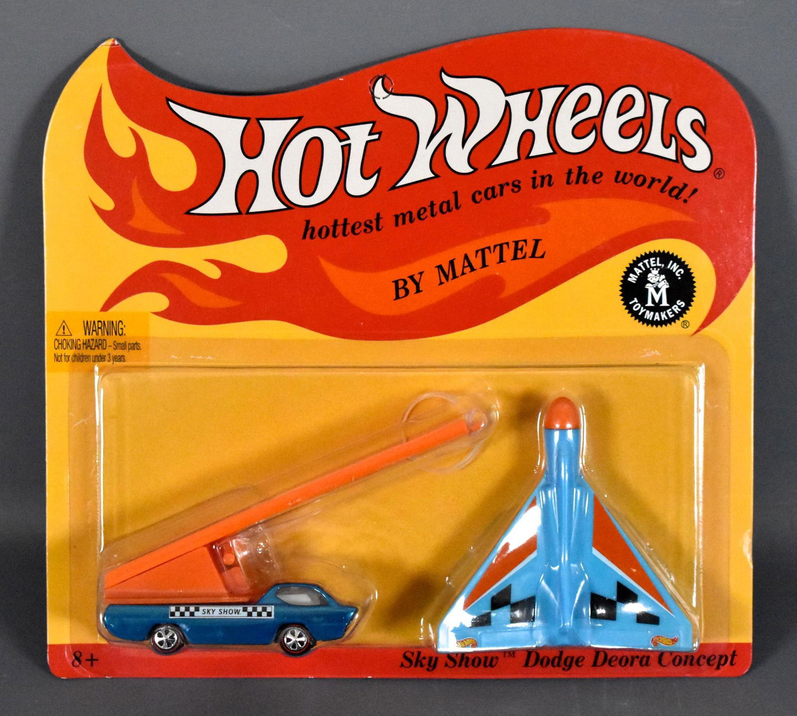 Hot Wheels Redline Club Sky Show Deora Concept MOC Low: Hot Wheels Redline Club Sky Show Deora Concept, 276/2500, mint on sealed blister card that does have a crease on the top left of the card where the ends of the flames are.
