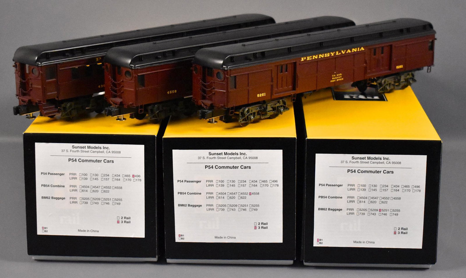 Sunset 3rd rail O scale 3 rail brass Pennsylvania P54: Sunset 3rd rail O scale 3 rail brass Pennsylvania P54 commuter car, three-car set in original boxes to include #496 passenger, #4558 combine and #5251 baggage. All three show moderate run time and are