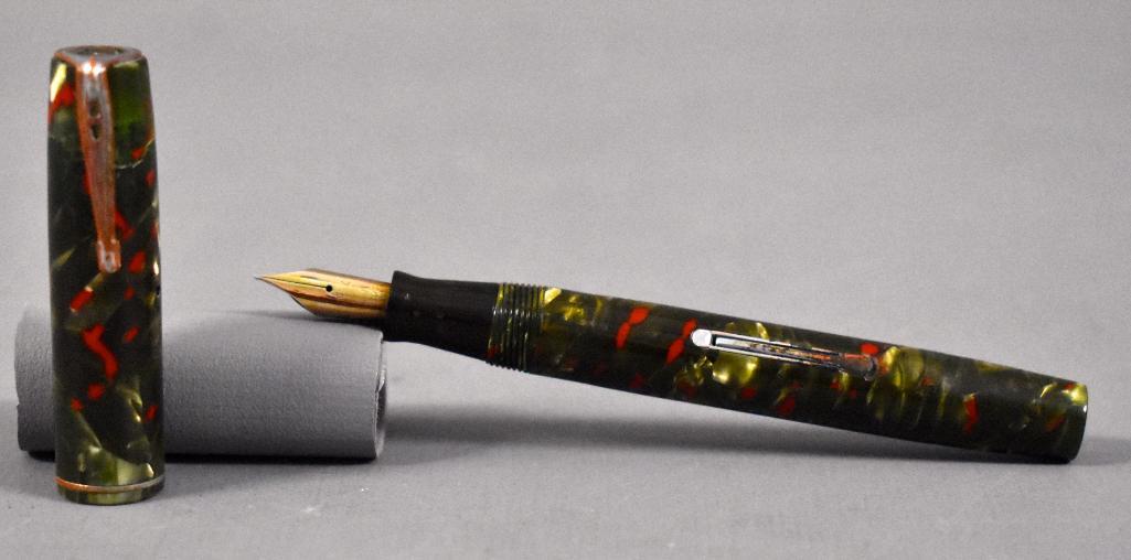 Waterman 3V: Waterman 3V. This pen has been used at some point and may or may not be missing internal parts as we do not have any knowledge of the internal working parts of fountain pens. It does appear to have be