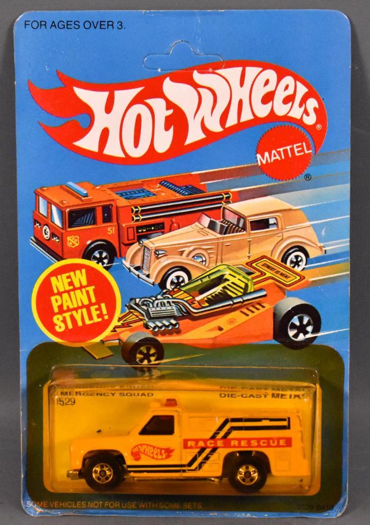 Blackwall Hot Wheels Emergency Squad on sealed blister: Blackwall Hot Wheels Emergency Squad on sealed blister card, stock number 9529. car is near mint to mint on an excellent unpunched card with a badly yellowed blister. The truck is yellow inside and ha