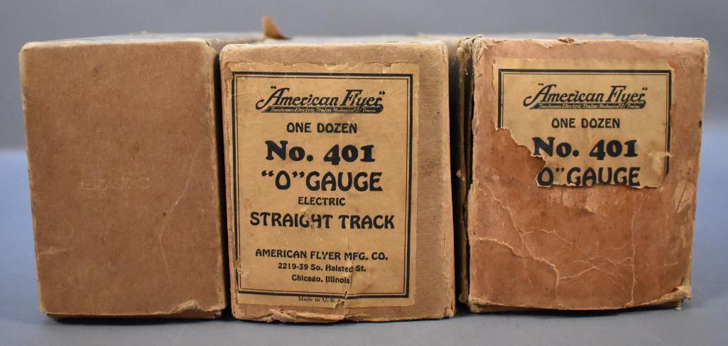 American Flyer prewar O 401 straight track in original (1 of 7)