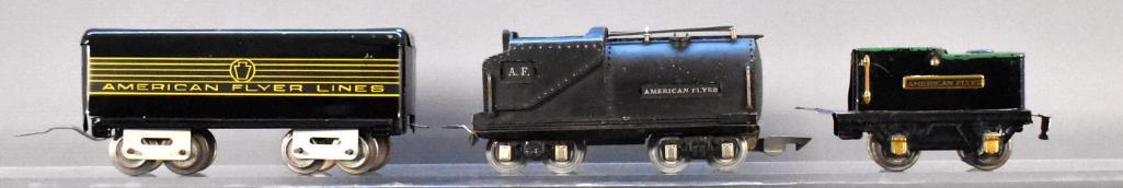 Three American Flyer prewar O tenders (1 of 6)
