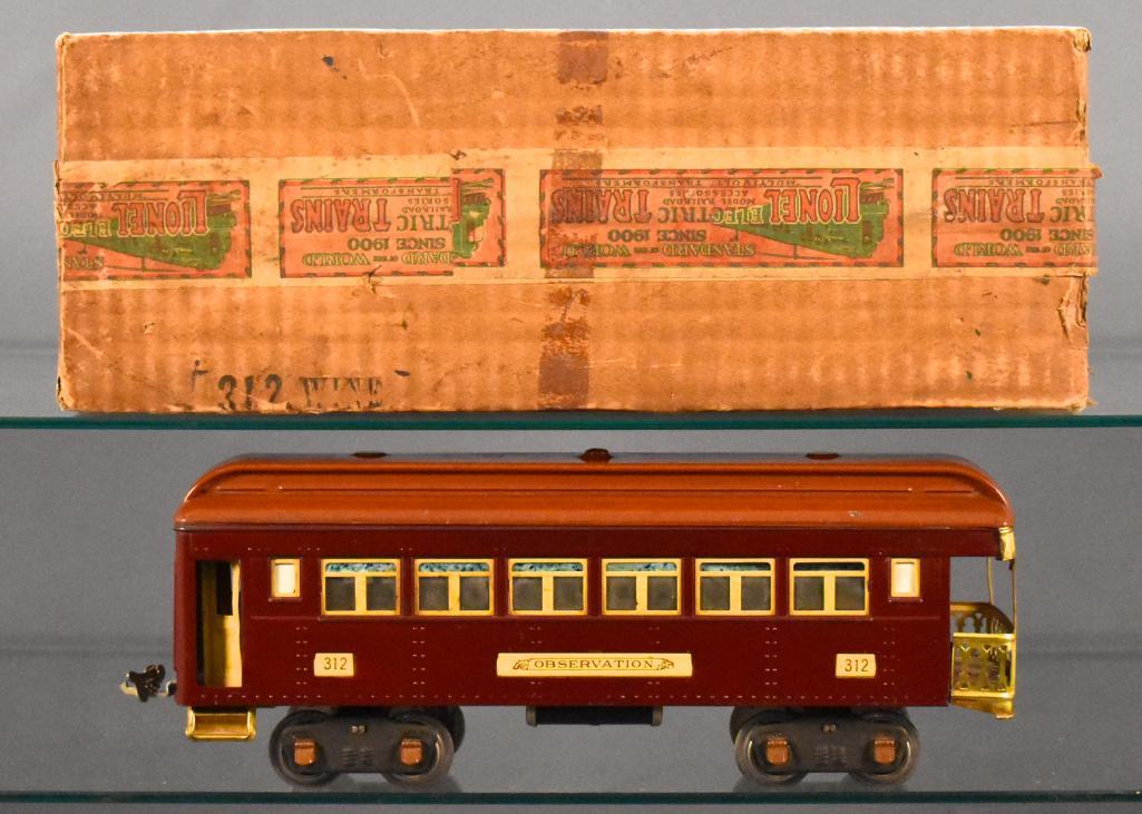 Lionel prewar standard gauge 312 wine and Terra Cotta: Lionel prewar standard gauge 312 wine and Terra Cotta observation car in original box, C6-7 in a very good original box.