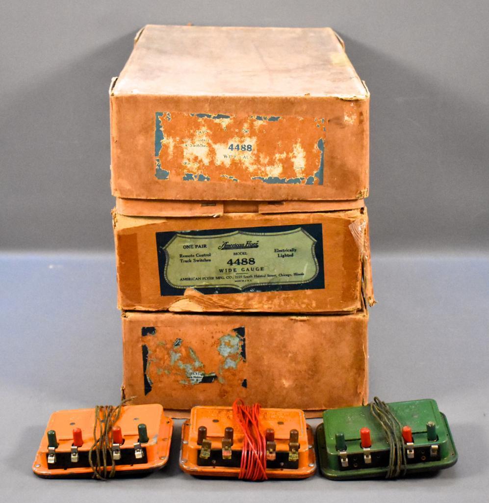 Three pairs of American Flyer wide gauge switches in (1 of 5)