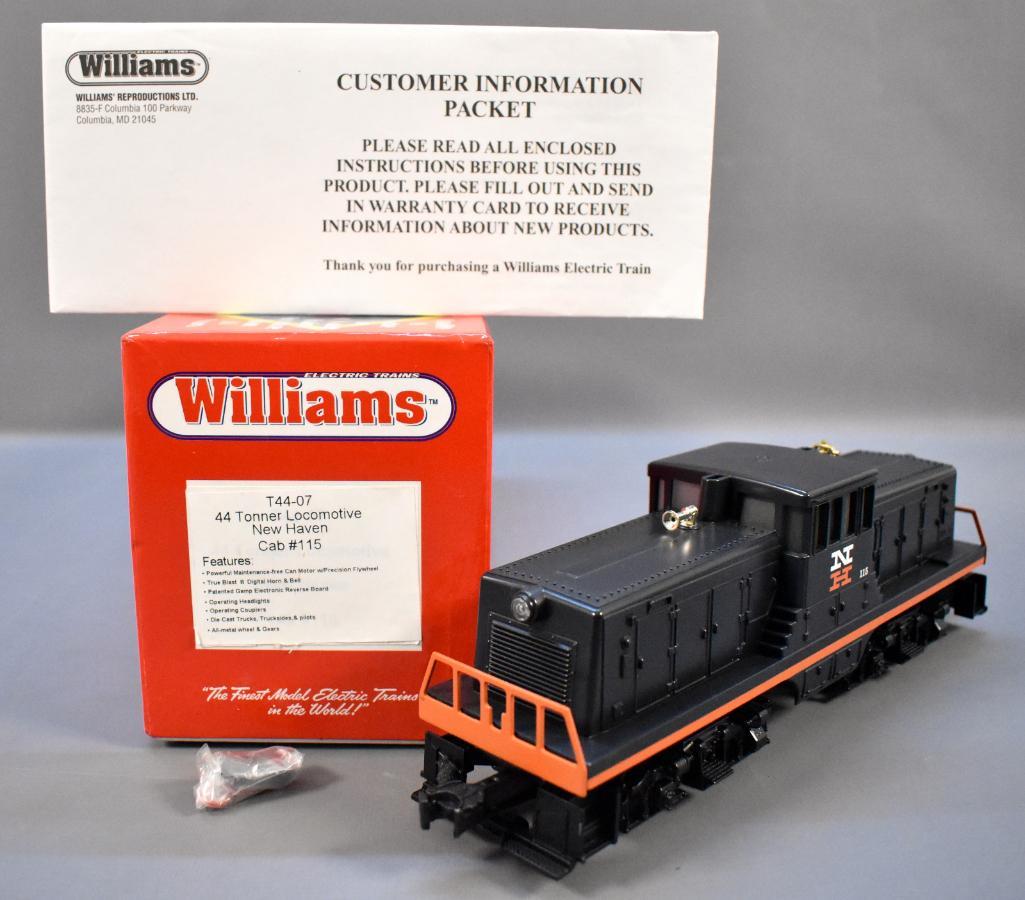Williams O gauge New Haven 44 tonner locomotive Cab: Williams O gauge New Haven 44 tonner locomotive Cab #115 in original box, C8-9 in a near mint original box.