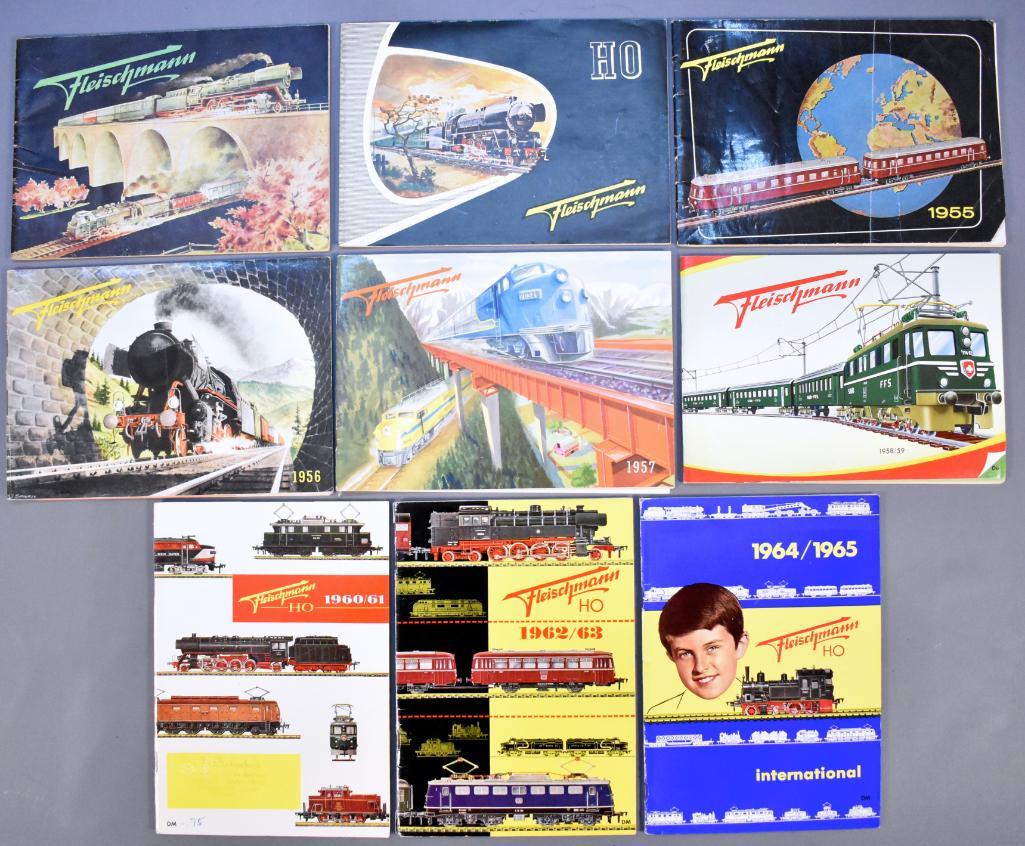 Nine vintage Fleischmann consumer catalogs from the (1 of 4)