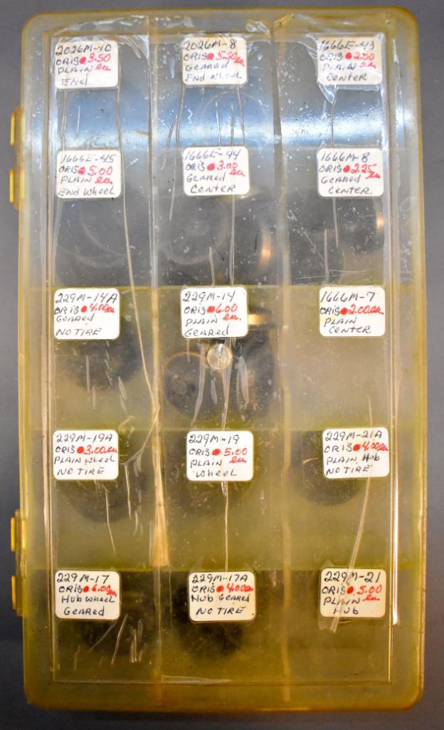 Group of Lionel postwar O steam locomotive drive wheels: Group of Lionel postwar O steam locomotive drive wheels to include 229M, 1666E, 1666M and 2026M, some are unused and some have been used. Sold as-is as seen in the photos with no returns.