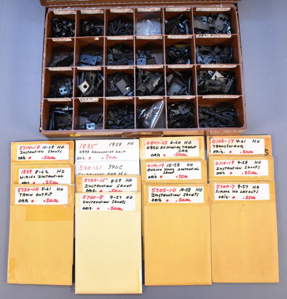 Huge group of Lionel postwar and modern O truck parts (1 of 6)