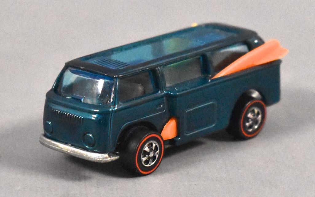 SWEET Redline Hot Wheels Aqua Volkswagen Beach Bomb (1 of 7)
