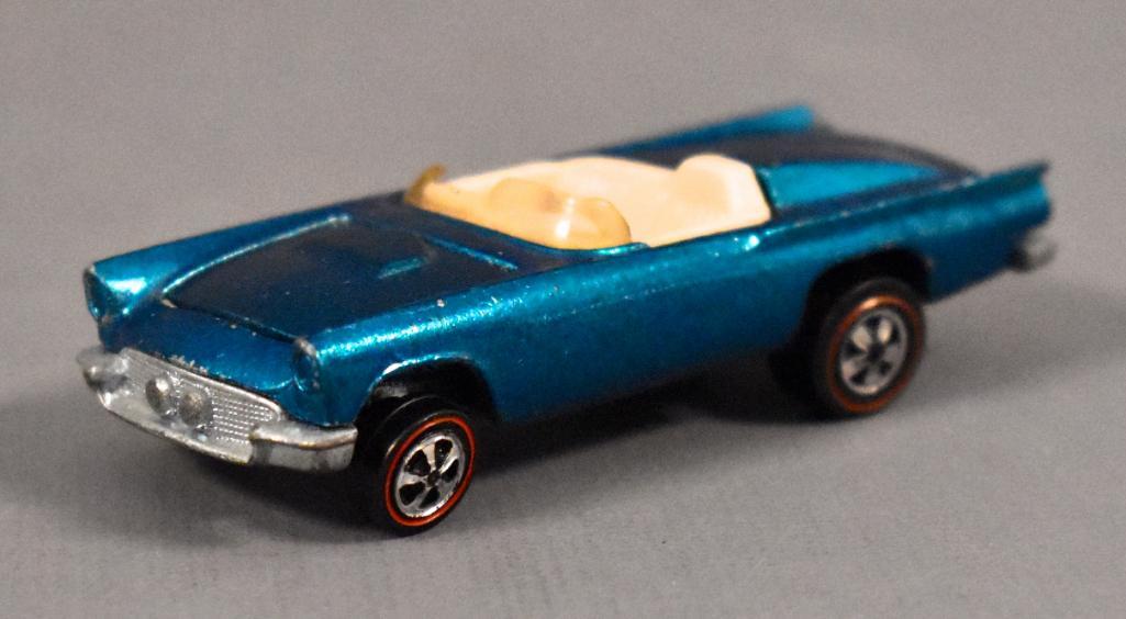 Redline Hot Wheels Aqua Classic '57 'Bird Loose: Redline Hot Wheels Aqua Classic '57 'Bird Loose. Nice and clean car with some chips on the fender fronts, has a toned hood and nice wheels but a dull base as seen in the photos.