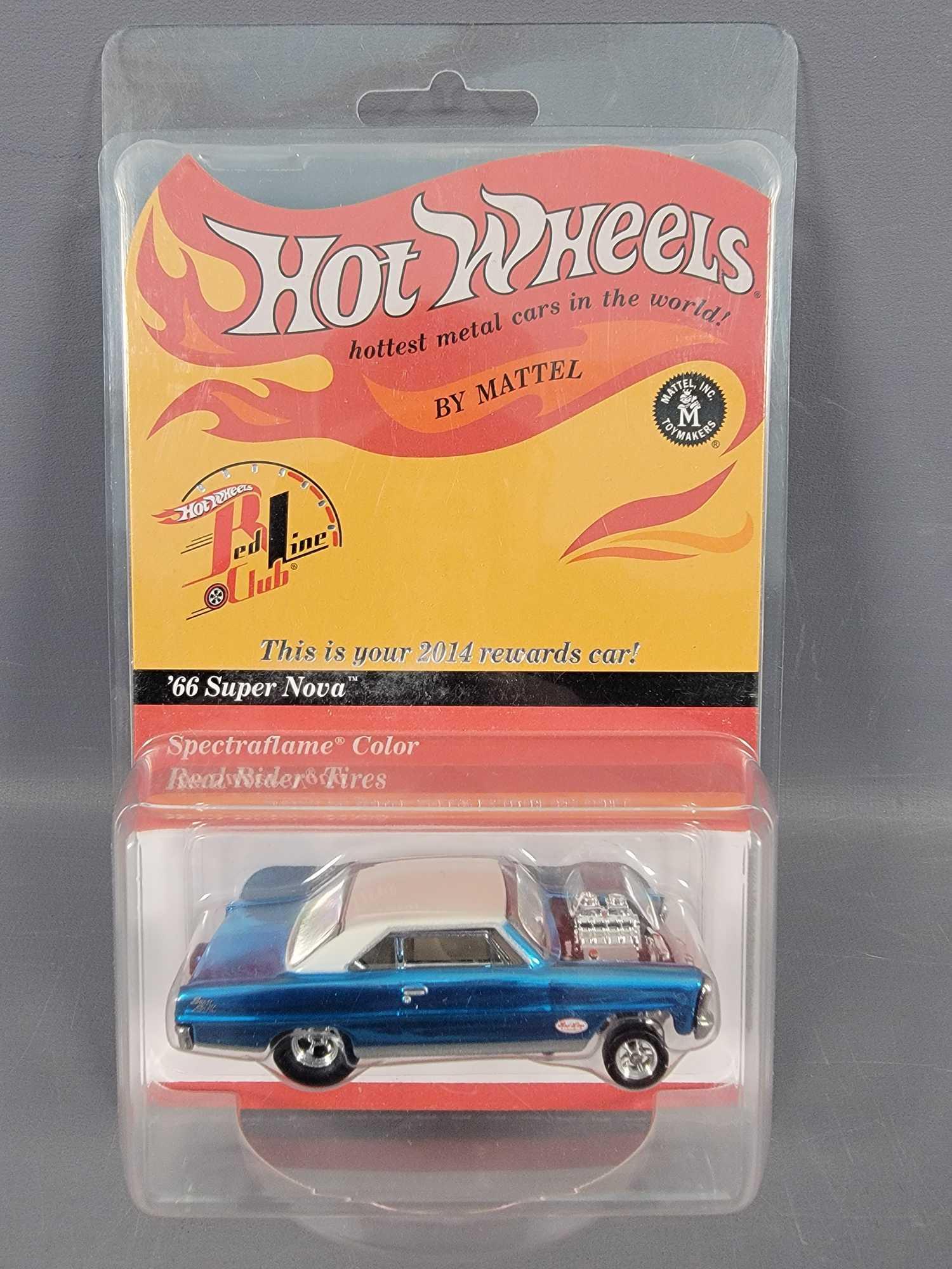 Hot Wheels RLC Redline Club 2014 rewards car '66 Super (1 of 7)