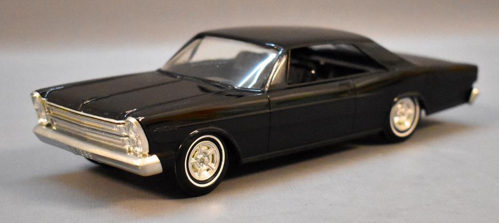 1966 Ford Galaxie 500 hardtop dealer coaster promo car: 1966 Ford Galaxie 500 hardtop dealer coaster promo car, excellent to near mint condition as seen in the photos.