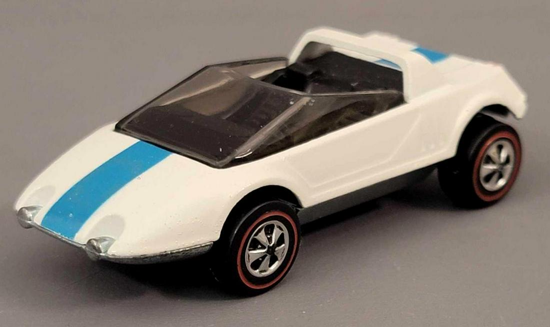 Redline Hot Wheels US Jack Rabbit Special Loose: Redline Hot Wheels US Jack Rabbit Special. Car is near mint with one small chip on lower side of passenger side door, wheels and base are minty. As seen in photos.