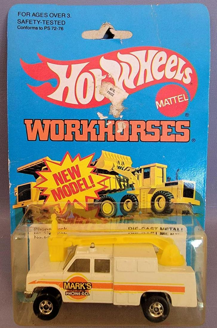 Hot Wheels Blackwall Phone TruckBus Blister Pack: Hot Wheels Blackwall Phone Truck Blister Pack. Truck is minty on a good New Model Workhorses card that has a crease at the top right corner . Blister is clean and lightly yellowed with no cracks and i