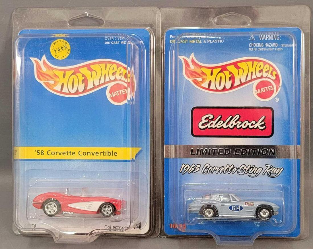 Group of 2 Hot Wheels LE Covette Blister Packs: Group of 2 Hot Wheels LE Covette Blister Packs. Group includes a 1963 Edelbrock Corvette Stingray and a '58 Corvette Convertible. Both cars are minty on very good cards, Blisters is clean and clea