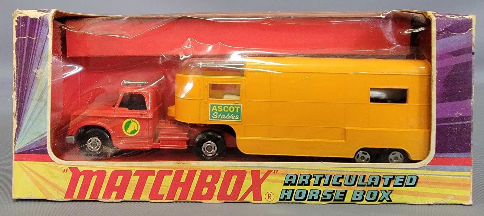 Matchbox Lesney King Size K-18 Articulated Horse Box in (1 of 6)