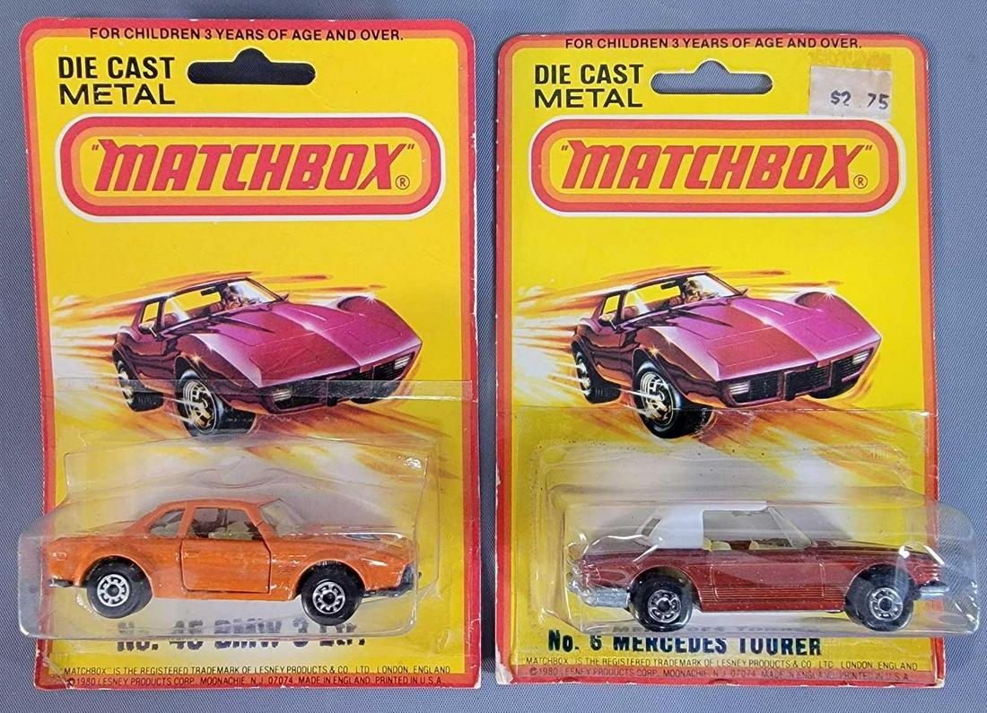 Group of 2 Matchbox cars on Blister Packs (1 of 7)