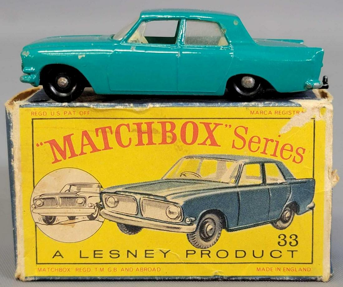 Lesney Matchbox #33 Ford Zephyr III in original box (1 of 6)