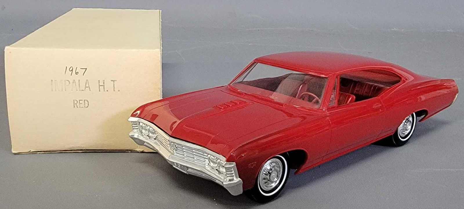 1967 Chevrolet Impala SS Hardtop in Red Original (1 of 7)