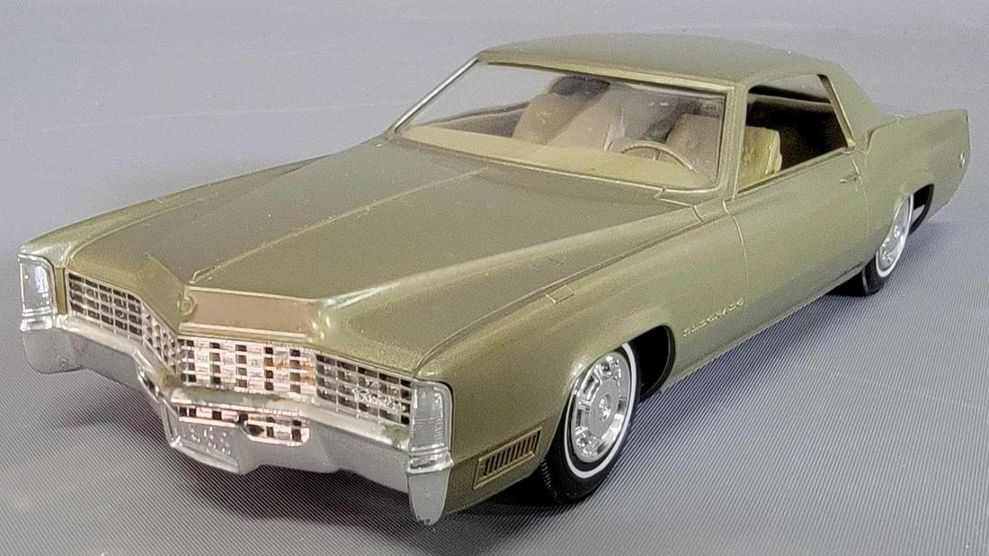 1968 Cadillac Eldorado coupe friction promo car (1 of 7)
