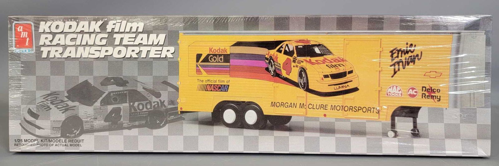 Factory Sealed AMT Kodak Film Racing Team Trailer 1:25 (1 of 5)