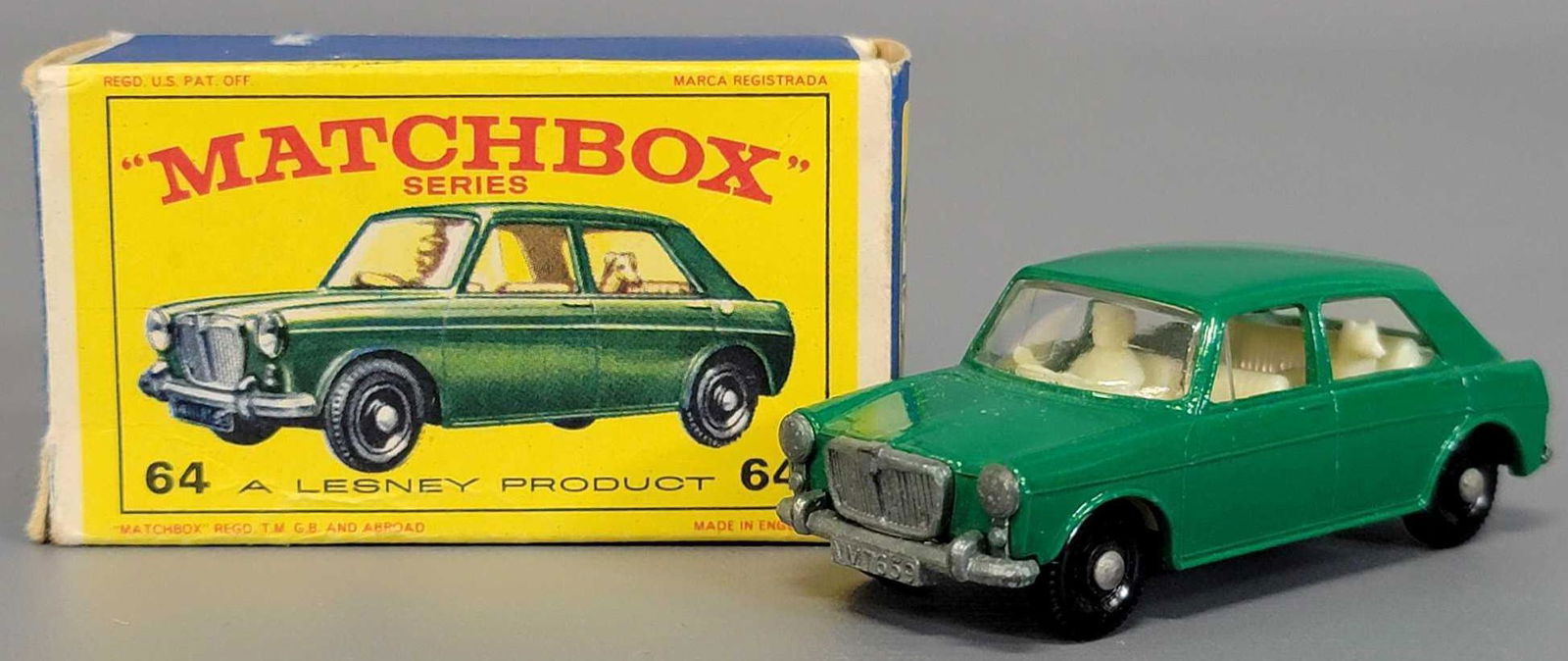 Lesney Matchbox New Model 64 M.G. 1100 in original box (1 of 7)