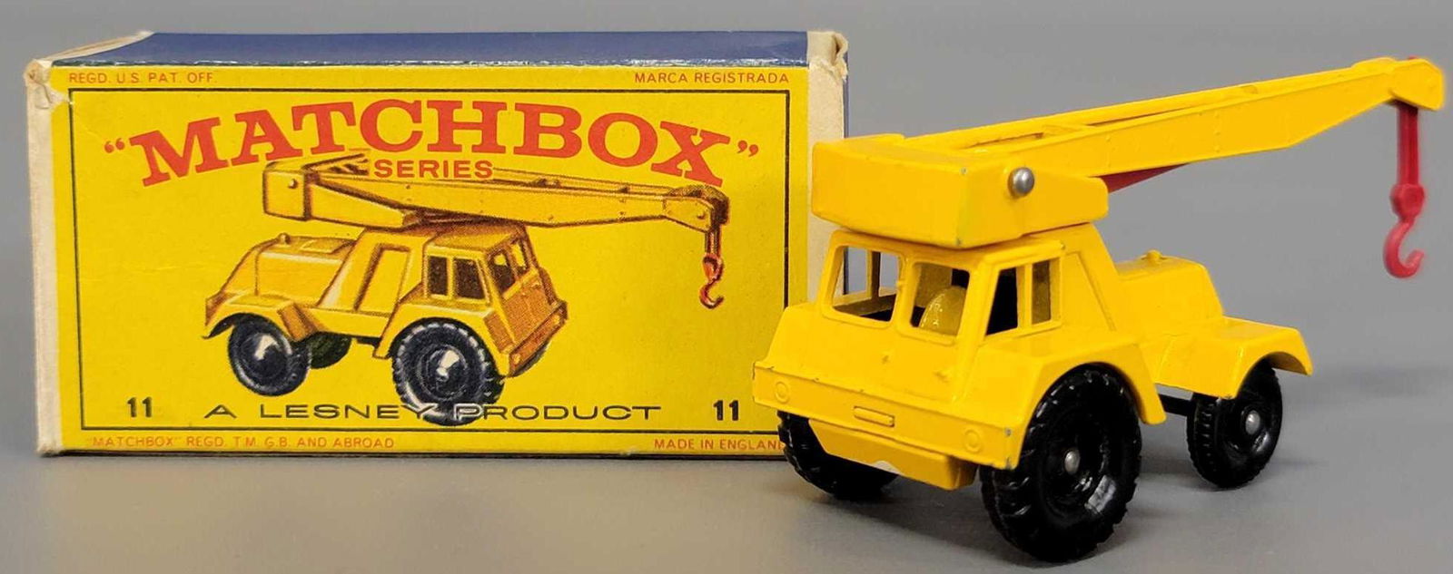 Lesney Matchbox 11 New Model Jumbo Crane in original E (1 of 7)