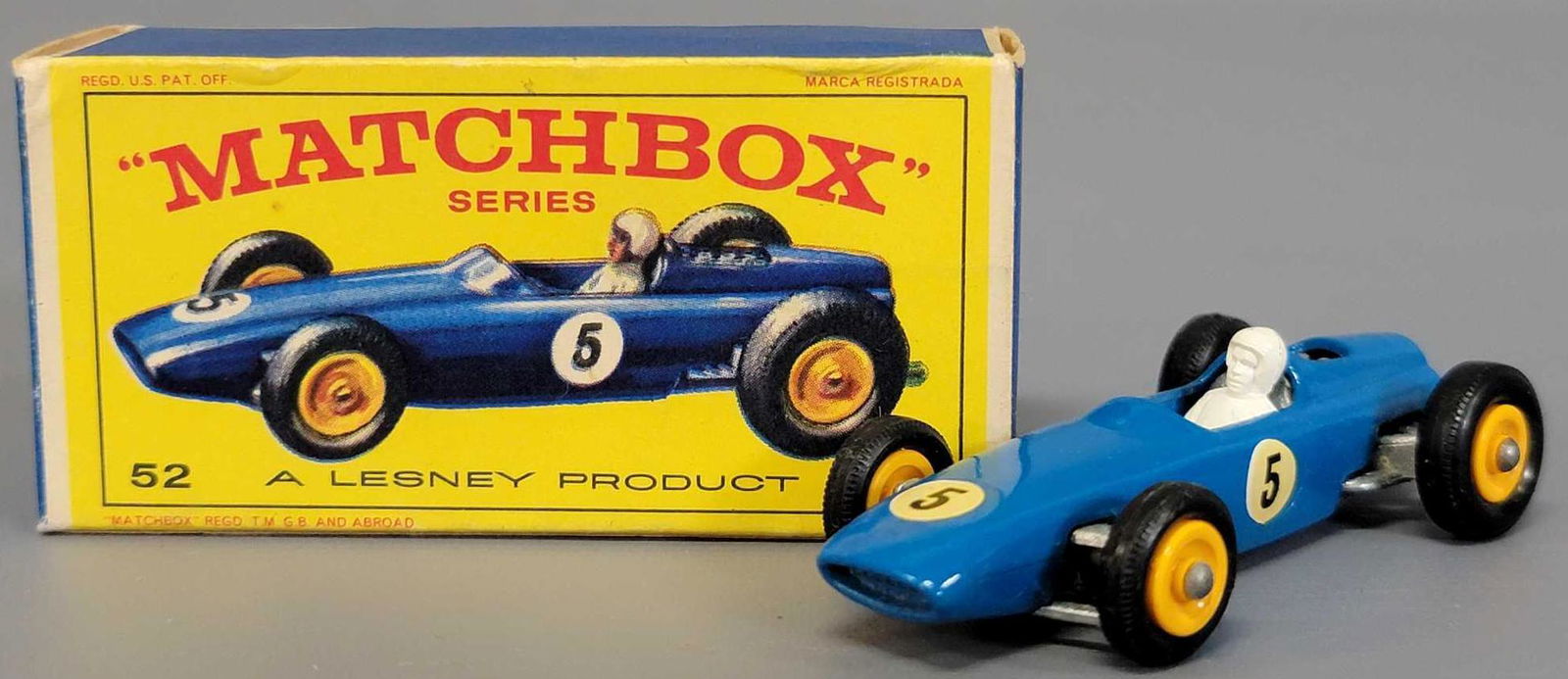 Lesney Matchbox 52 B.R.M. Racing Car in original E (1 of 7)