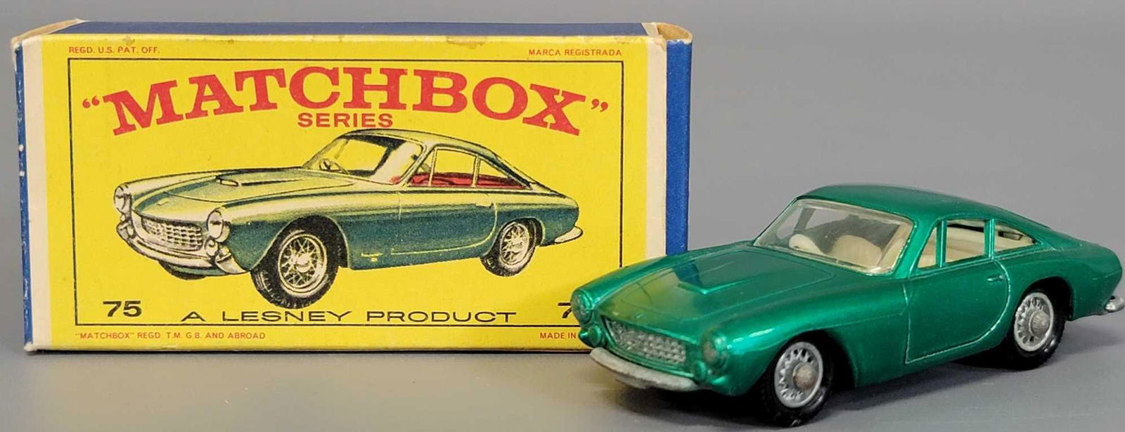 Lesney Matchbox 75 Ferrari Berlinetta in original E (1 of 7)