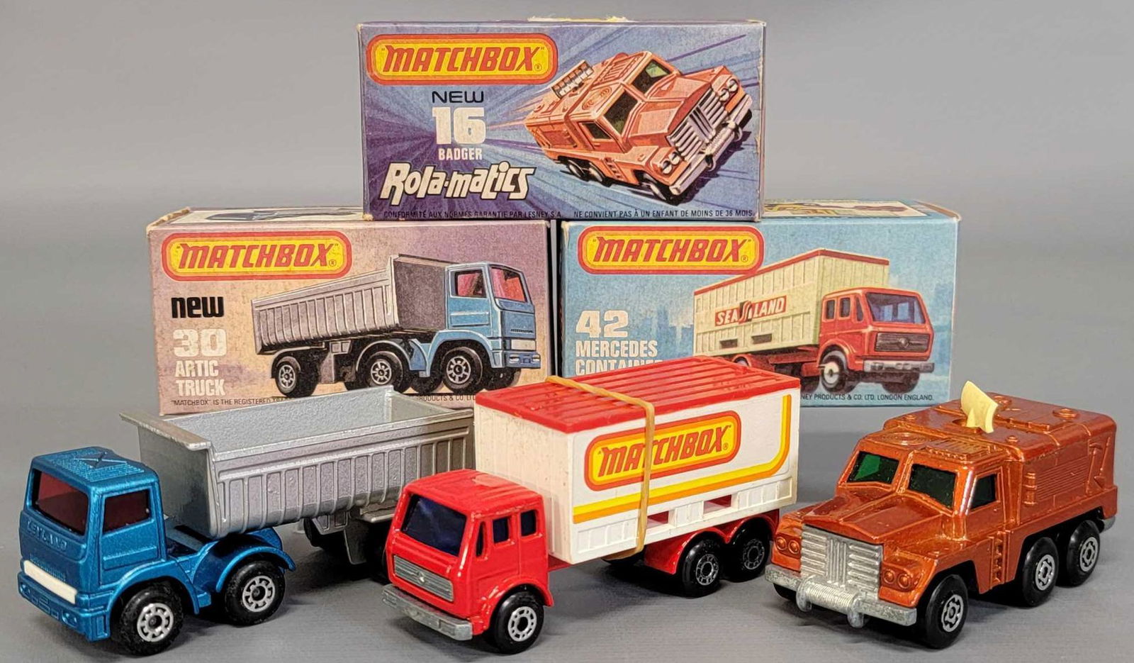 Three Matchbox Superfast die cast MIB (1 of 7)