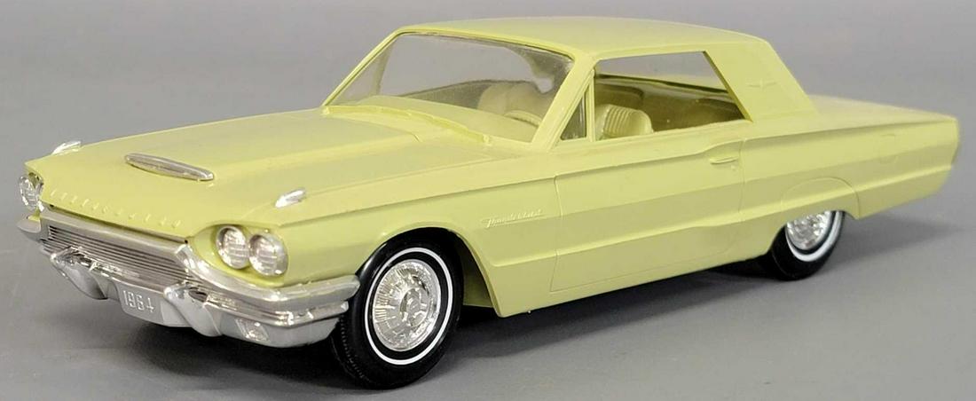 1964 Florentine Green Ford Thunderbird 2 door Hardtop (1 of 7)